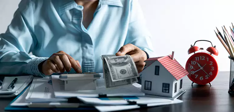 Selling Your Home for Cash? We Help in Any Situation in St. Petersburg, FL
