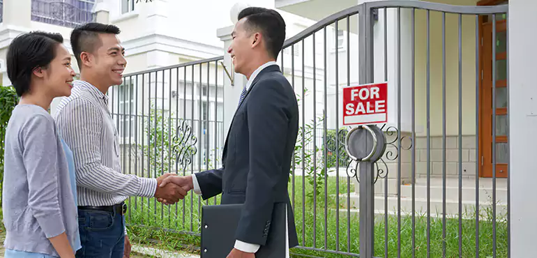Why Choose Us to Sell Your House in St. Petersburg, FL?