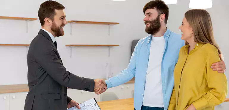 Why Choose St. Petersburg Home Buyers to Sell Your Condo Fast in St. Petersburg, FL?