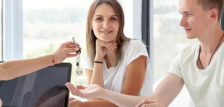 Why Choose St. Petersburg Home Buyers to Sell Your House Our Investors in St. Petersburg, FL?