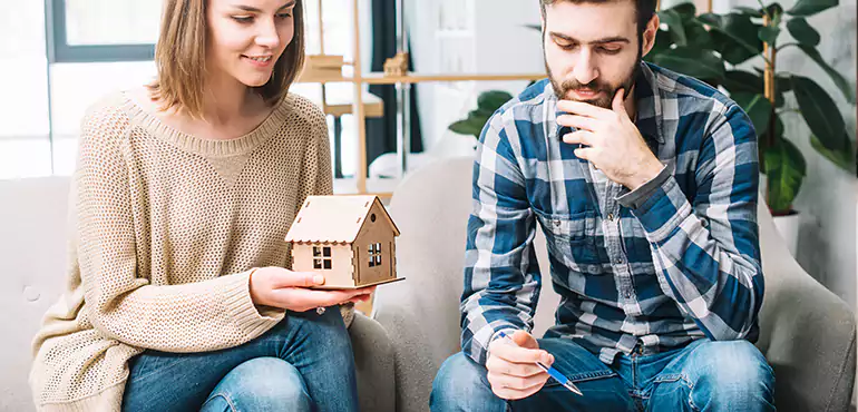 Why Homeowners Trust St. Petersburg Home Buyers to Sell House With Liens in St. Petersburg