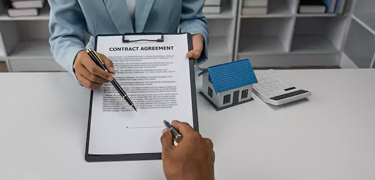 Why Sell Your Wholesale Assignment Contract to Us in St. Petersburg, FL?