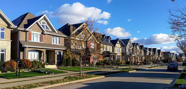 Why Choose Us for Selling Your Foreclosed House in St. Petersburg, FL?