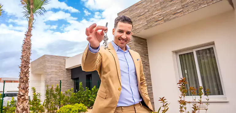 We Don’t Just Buy Houses in St. Petersburg, FL - We Solve Your Problem