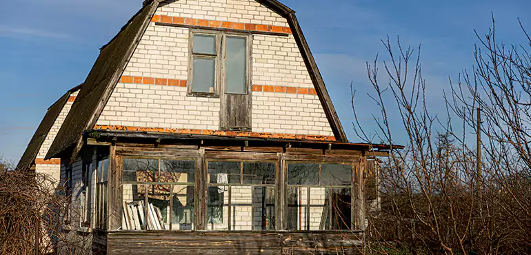 Own a Rental in Disrepair? We’ll Take It Off Your Hands in St. Petersburg