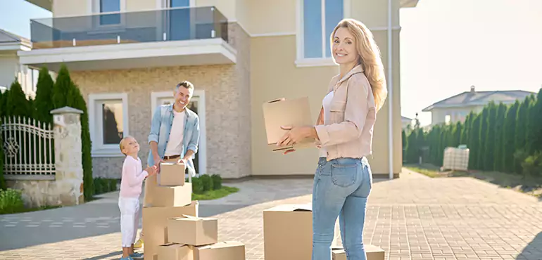 Why St. Petersburg Homeowners Prefer Working with Us Instead of a Realtor